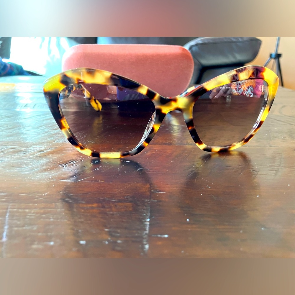 Classic Cat Eye MIU MIU Sunglasses OB55mm Cat Eye Light Havana Leopard